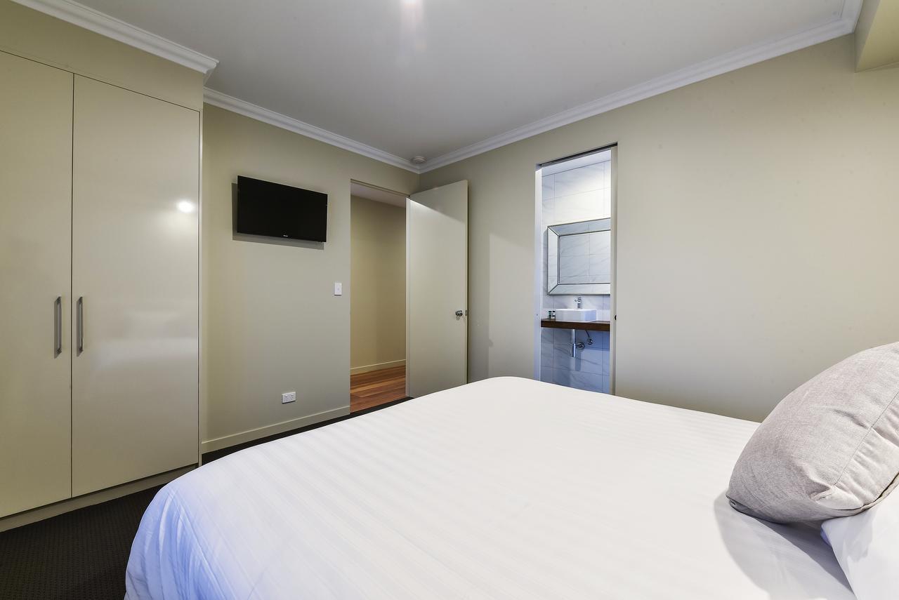 Aloha Central Luxury Apartments Mount Gambier Room photo
